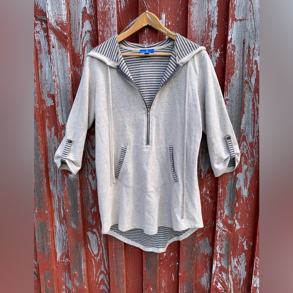 Women’s cream coloured Blue Curl hoodie dress size large